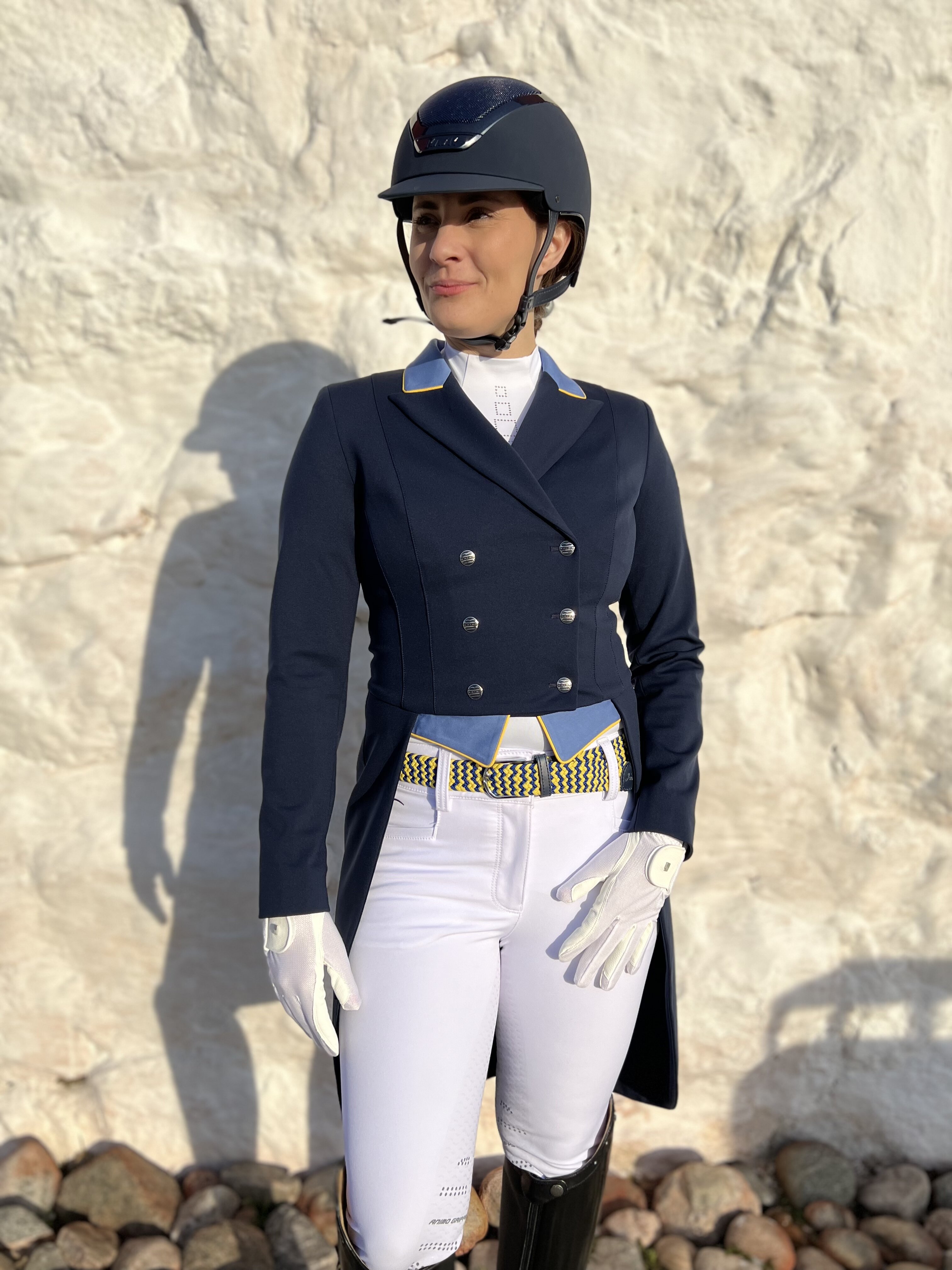 https://www.hogstafoderbutik.se/pub_docs/files/ShoppaOutfits/image00011.jpeg